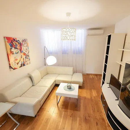Two Bedroom Petra In City Centar * Zadar