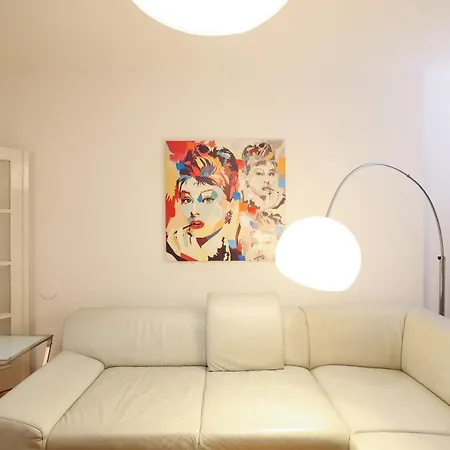 Two Bedroom Petra In City Centar *